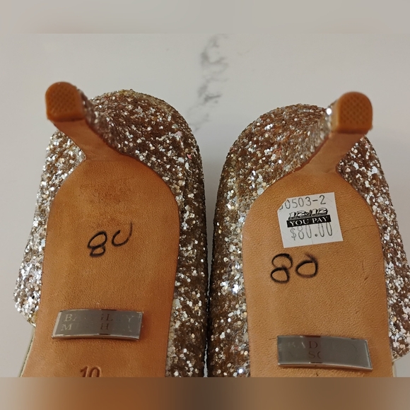 EUC Badgley Mischka Heels - Women's Gold Glitter Pointed-Toe Pumps - Picture 9 of 9